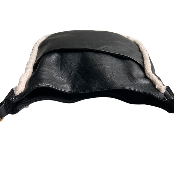 Ah-Dorned Sherpa Trim Vegan Leather Crossbody Shoulder Bag - Picture 5 of 12